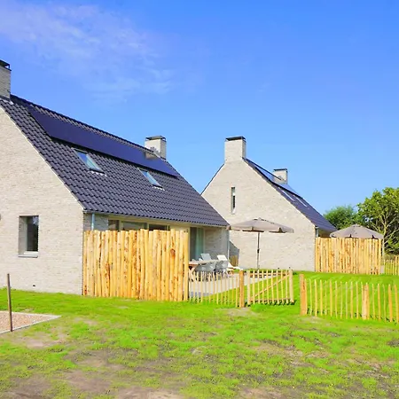 Koraal Holiday home *