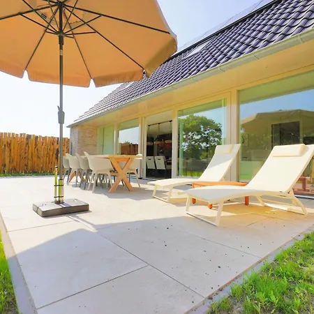 Holiday home Koraal Callantsoog